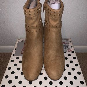 Tan wedge dolce by mojo most boots
